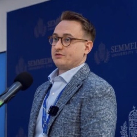 Dr. Lőrinc András Ulmann